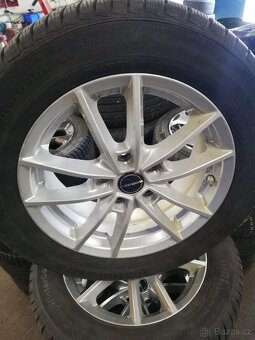 Prodám obutou zimní sadu 5×114.3. R16 - 9
