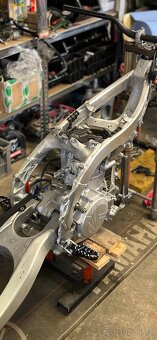 Yamaha WR450 supermoto - 9