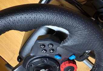 Logitech G29 + řadicí páka + stojan - 9