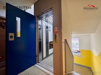 Pronájem bytu 1+1 ulice Vídeňská třída - 9