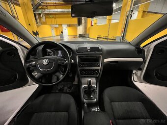 Škoda Octavia 2.0Tdi 103kw ČR Ser.kn/Elegant - 9