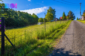 Prodej stavebního pozemku 1367m², projekt RD se stavebním po - 9