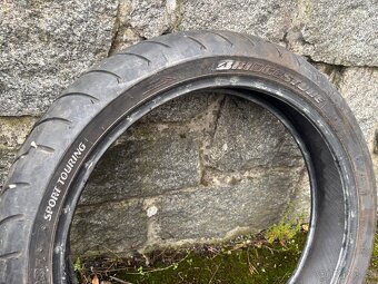 Pneu Bridgestone Battlax Bt023 120/70/17 a 190/50/17 - 9