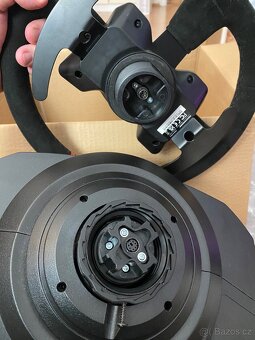 Thrustmaster T300 alcantara Ferrari - 9
