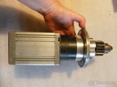 SERVO - 9
