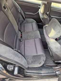 BMW e46 330d 135kw SportSize Rok výroby 2003 Najeto 224tis V - 9