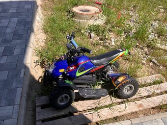 Dětská elektrická čtyřkolka - 9
