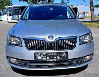 Superb 2.0 tdi 103KW,TOP STAV. - 9