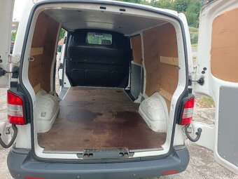 VW Transporter long 2,0 TDI, 103KW,4x4,2xšoupačky - 9