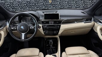 BMW X1 20i xDrive,ČR,Tažné,TOP Výbava - 9