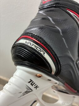 Prodám Juniorské brusle Bauer Vapor X800 S17 Junior velikost - 9