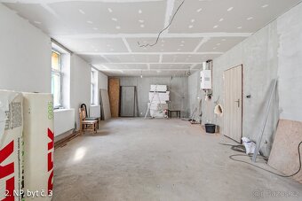 Prodej vícegeneračního domu 452 m², Osek, ev.č. 00938 - 9