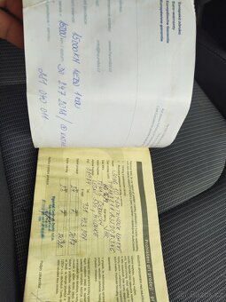 hyundai i30 combi RESERVOVÁNO , 2017 88kw málo najeto - 9