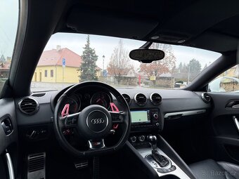 Audi TT S-Line 2.0 TDi Facelift - 9