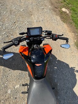 KTM Duke 125 - 9
