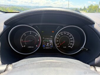 Mitsubishi Outlander 2.2 / 2010 / 115kW - 9