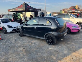 Opel Corsa C GSi 1.8 16V - 9