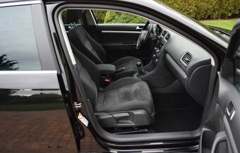 VW GOLF HIGHLINE VARIANT 1.4i TSI 160 koní rok 8/2010 - 9