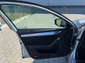 Škoda Octavia 2.0 TDI 110 kW Elegance / ČR / DPH - 9