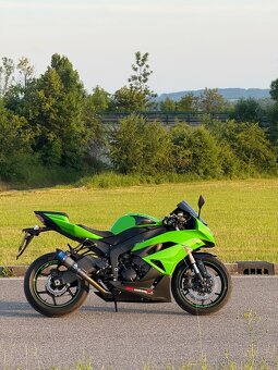 Kawasaki zx-6r - 9