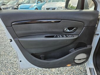 Renault Grand Scénic 1.2 TCE 97KW 7MÍST 100TKM 2015 - 9