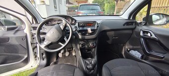 Peugeot 208 1,0 (2013) - 9