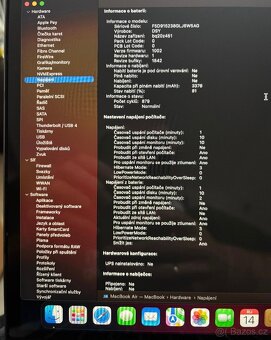 Macbook Air 13" (2019) - 9