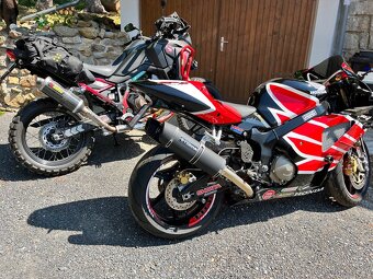 Honda vtr 1000 sp-2 - 9