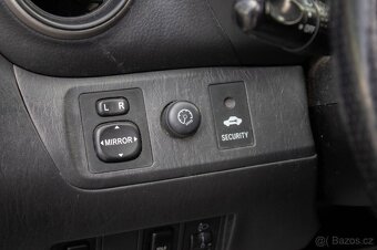 Toyota RAV4 2.0 D-4D - 9