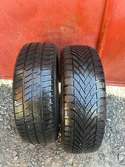 Prodám gumy 185/60/15. - 9