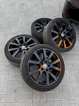 VW Golf GTI 155kW DSG Adidas - 9