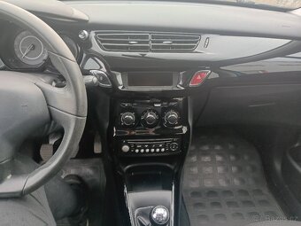 C3 Selection hatchback - 9