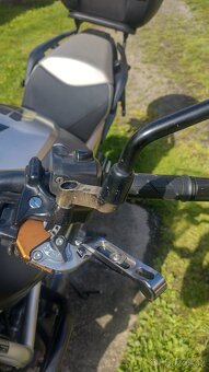 Prodám Honda CN750S - 9
