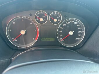 Ford Focus MK3 1,6TDCi 80kW, kombi - 9