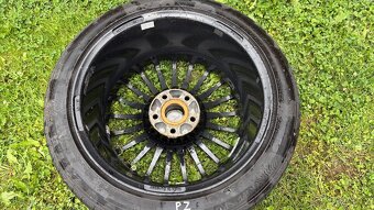 Prodam Alu kola Aez valencia dark 5x112r17 225/45r17 - 9