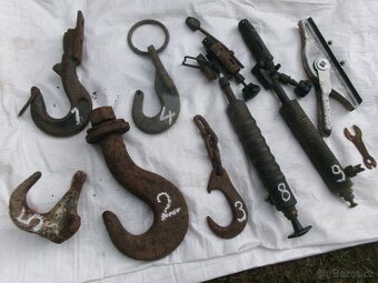 prodám hoblovku, staré nářadí-háky a další. Hoblovka bez mot - 9