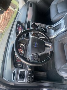 Volvo V70 D4 R-Desing - 9