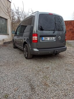 VW Caddy 2.0CNG - 9