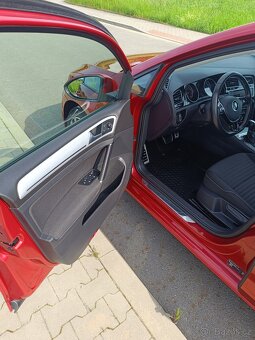 Volkswagen Golf VII 1,4 Tsi dsg výbava CUP - 9