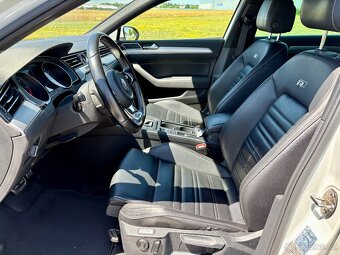 VOLKSWAGEN PASSAT 2.0 TDI //2018 R-LINE ČR 6DSG LED KEYLESS - 9