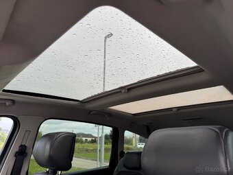 Ford S-Max 2,0TDCi 103kW, 7 míst, PANORAMA, NOVÁ STK - 9
