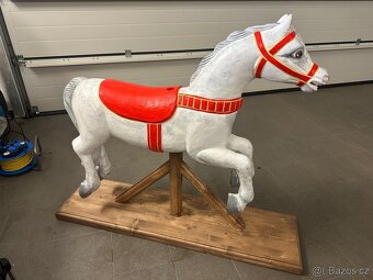Sleva možná - Ručně malovaný, vyráběný kůň - 9