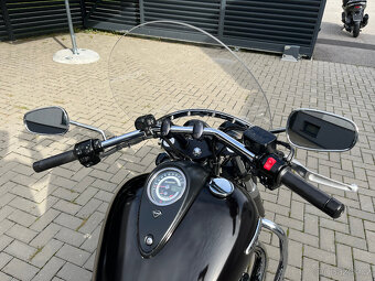 Triumph Thunderbird Storm - 9