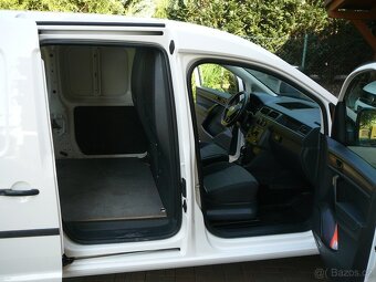 VW CADDY MAXI 2.0 TDI 110KW KLIMA PARKTRONIC ROZVODY 137tisK - 9