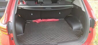 Kia Sportage 4x4 130 kw ČR TZ záruka 2028 automat 17700 km - 9