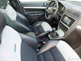 Octavia combi 2 facelift 2.0 TDI RS - 9