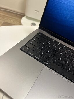 Macbook Pro 14” M1 16 GB RAM 512 GB SSD - 9