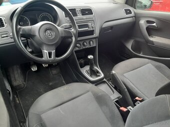 Volkswagen Polo 1.6 16V TDI - 9