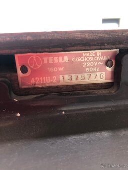 Televizor TESLA LOTOS - 9