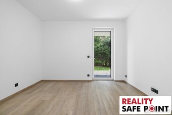 Prodej bytu 3+kk, 85 m2 - Železná Ruda, ev.č. 00639 - 9